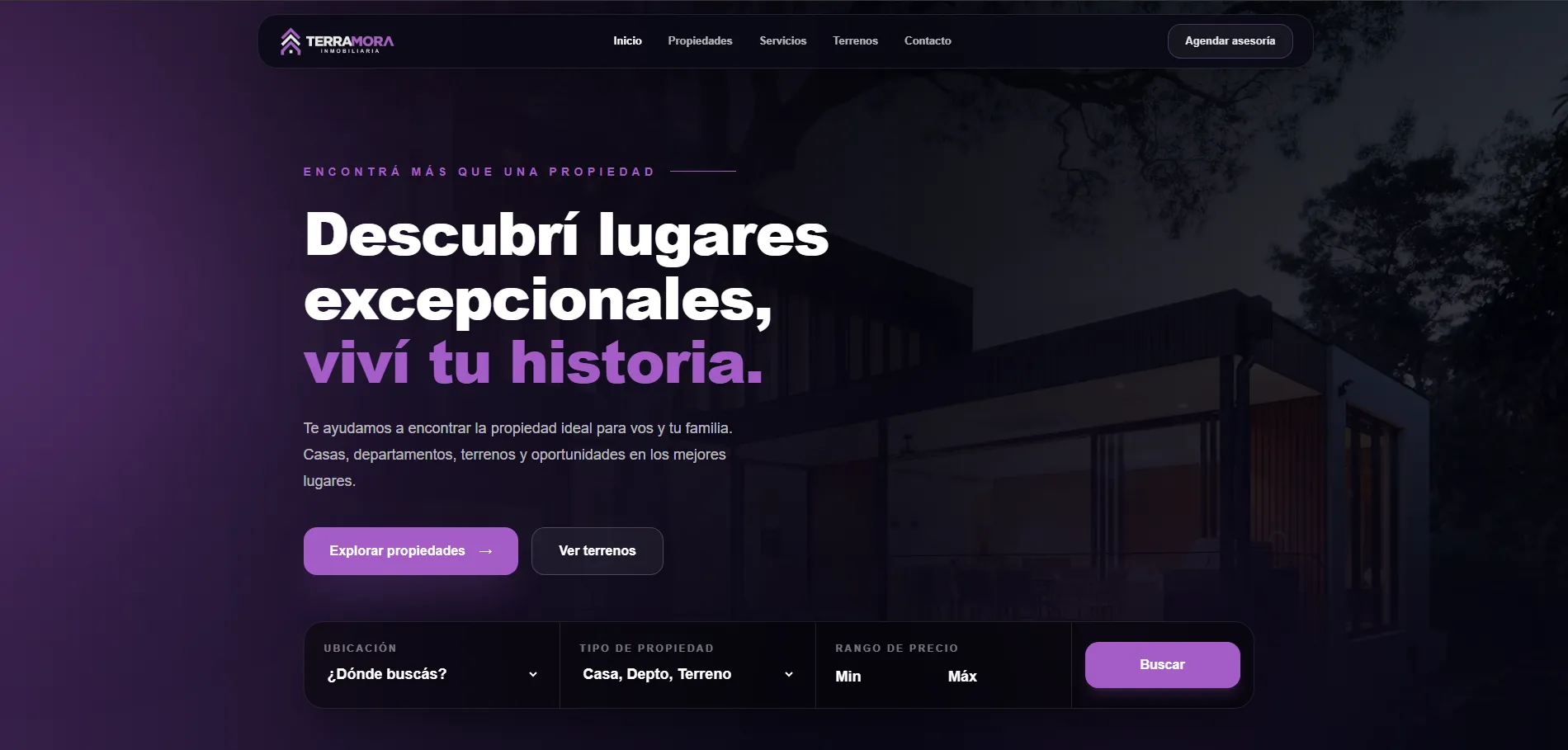 Web de Terramora con una casa moderna de fondo y un buscador de propiedades por ubicación, tipo y precio